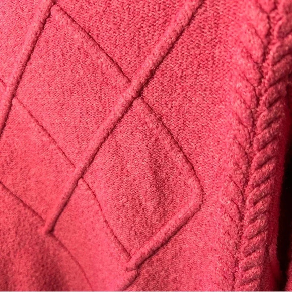 Line and Dot Cable Knit Pink Sweater EUC Like New Size Small - Picture 8 of 9